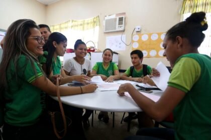 Pé-de-Meia reforça permanência escolar