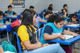 Educa+ Manaus avalia desempenho dos estudantes