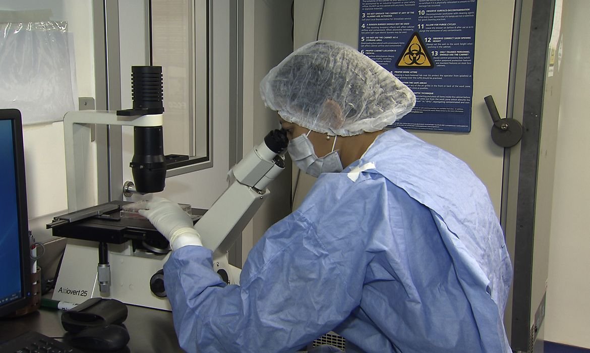 HIV permanece em remissão após suspensão de antirretrovirais