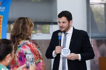Feliz Vida Nova auxilia servidores na aposentadoria