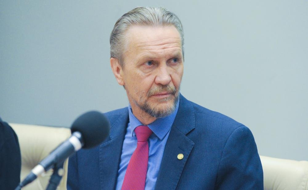 Pedro Uczai recebe apoio após sofrer AVC