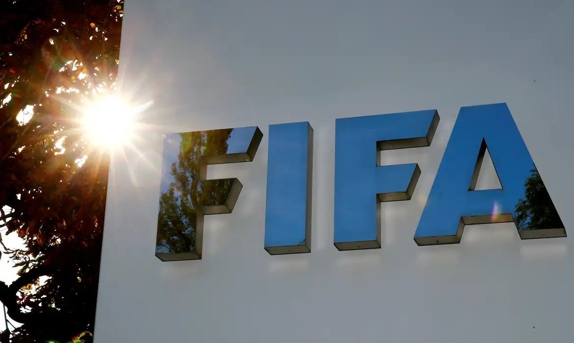 Governança da Fifa entra no centro do debate antes da eleição