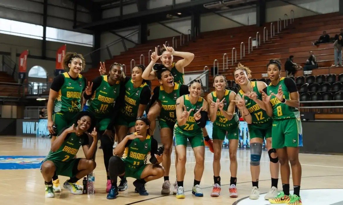 Brasil busca vaga na AmeriCupW 2027 após estreia vitoriosa