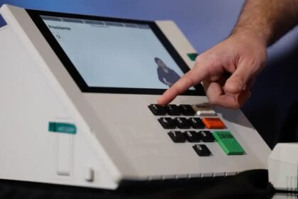 Testes garantem acompanhamento da votação eletrônica