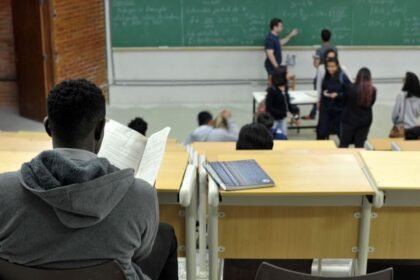 Fies: lista de espera pode preencher vagas remanescentes