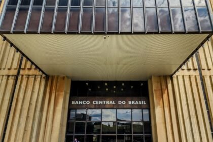 Mercado reduz pela sexta vez previsão da inflação de 2026