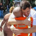 Dia dos Pais leva famílias aos cemitérios de Manaus