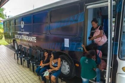 Saiba como funciona o atendimento da Justiça Itinerante no Careiro da Várzea, quais documentos levar e quais serviços estão disponíveis.