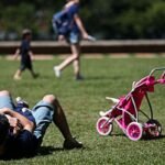 8 em cada 10 brasileiros valorizam presença paterna