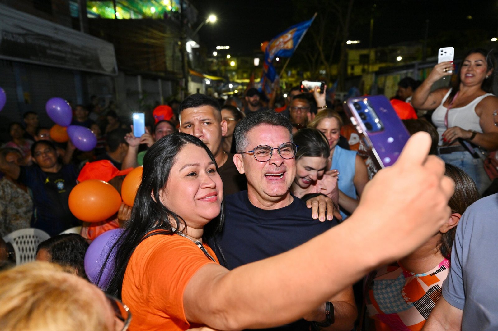 David cita gestão em Manaus ao apresentar propostas