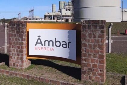 Desligamentos de energia ocorrem ao longo do sábado em Manaus