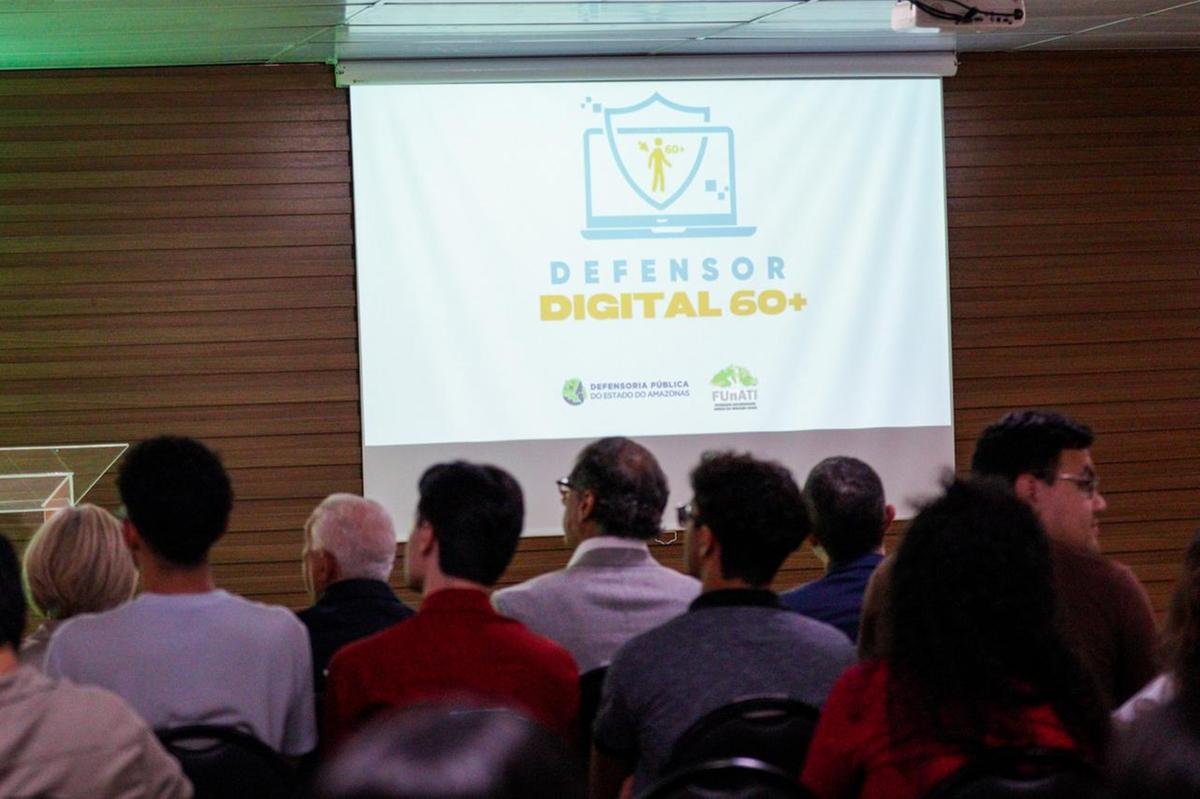Formação gratuita ensina idosos a usar serviços digitais Formação gratuita ensina idosos a usar serviços digitais