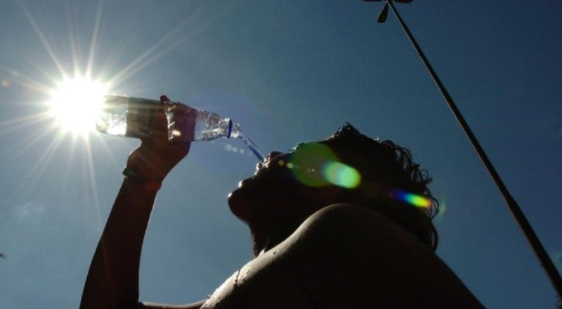Calor deve persistir durante a noite em Manaus