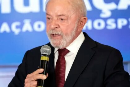 Lula e Trump discutem próximos passos sobre tarifas