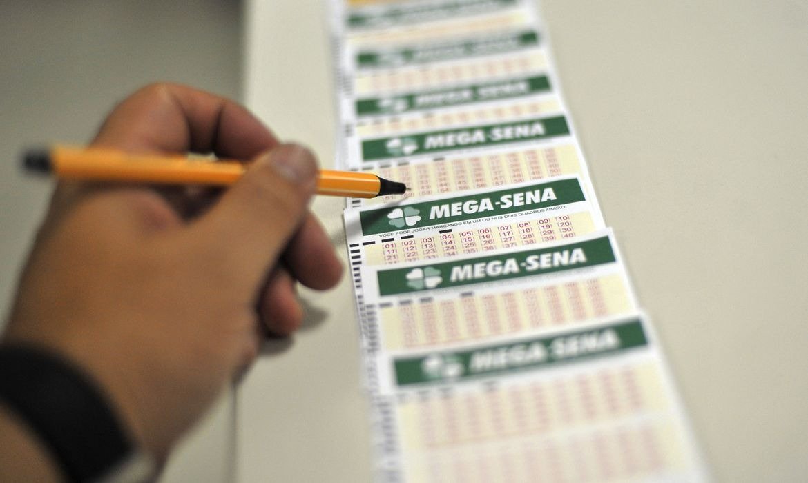 Mega-Sena sorteia R$ 35 milhões nesta terça-feira