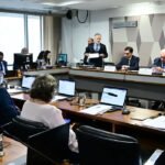 PEC prevê 40 horas semanais sem redução de salário
