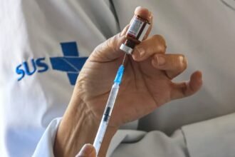 Decisão da Anvisa amplia faixa etária de vacina contra meningite