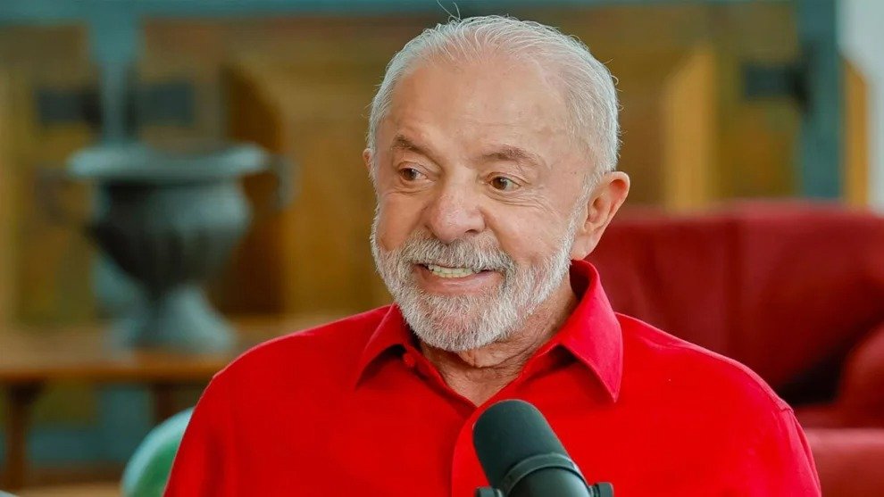 Lula assina aumento do Bolsa Família; média sobe cerca de R$ 100