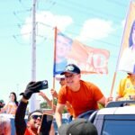 David menciona ações de sua gestão durante carreata em Manaus