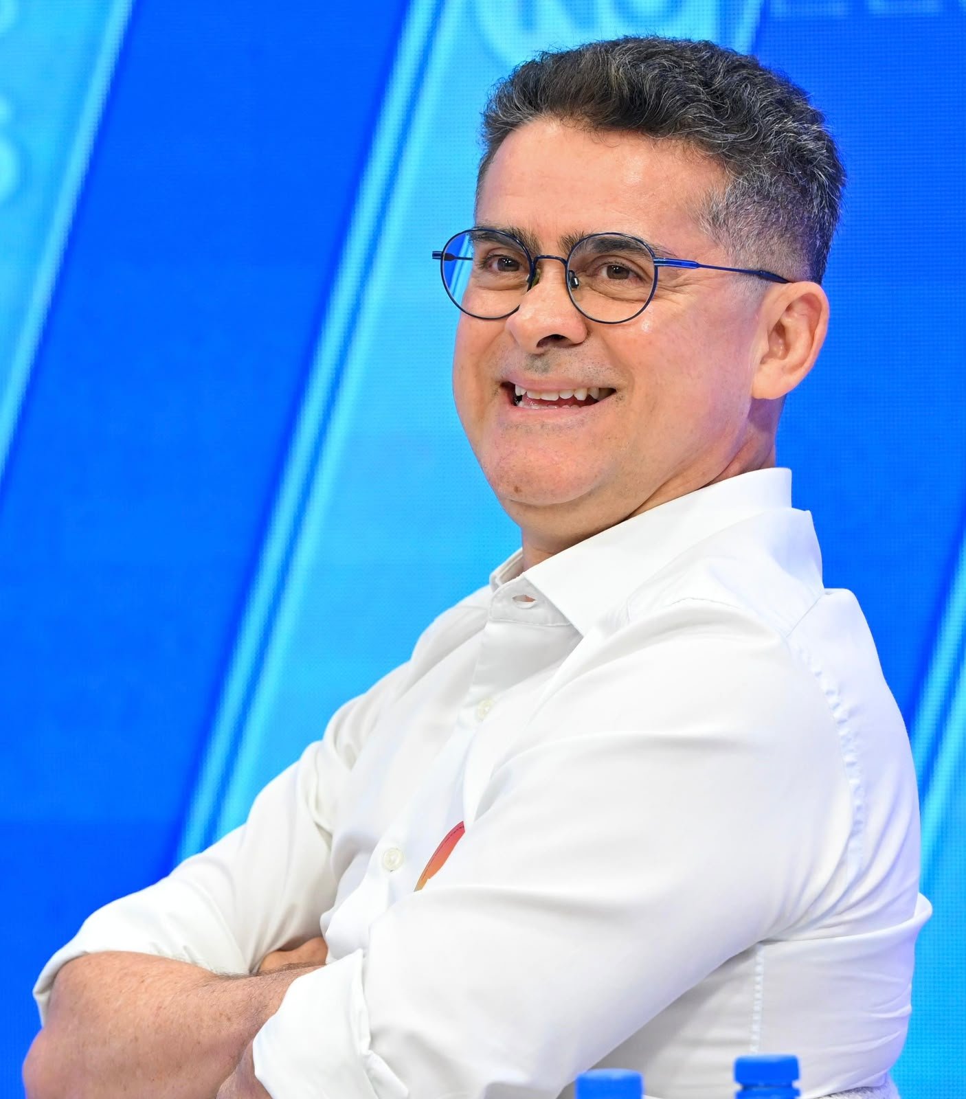 David quer levar graduação e qualificação ao interior do AM
