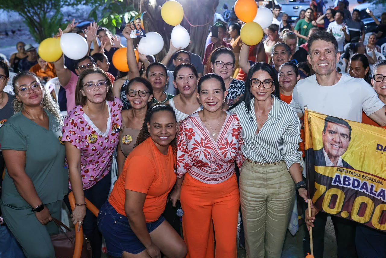 Shádia reforça que população sofre com falhas na rede de saúde