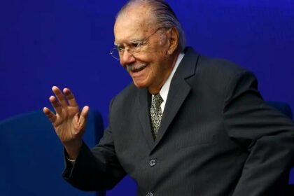Sírio-Libanês informa estado de saúde de José Sarney