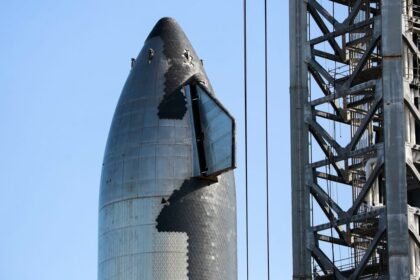 Megafoguete Starship busca avançar no caminho para a órbita